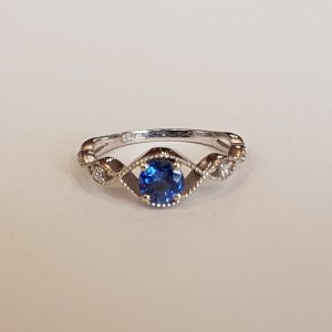 Bague solitaire Franciane - Saphir bleu et Or blanc